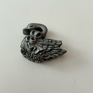4/$100 TORINO Elegant Swan DUCK Brooch and trinket
